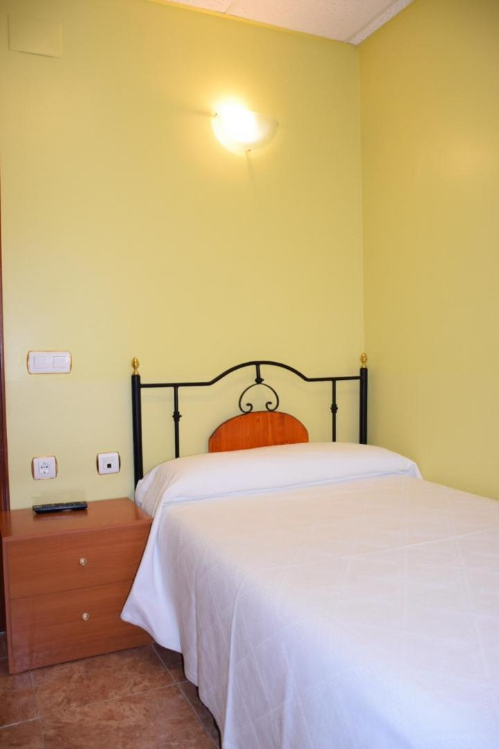 Hostal Infante Peñafiel Kültér fotó